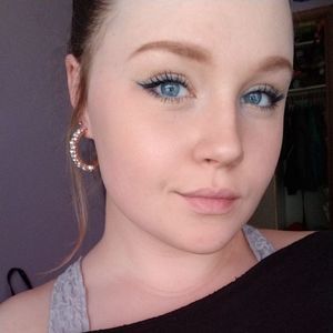 Meet your Posher, Kira